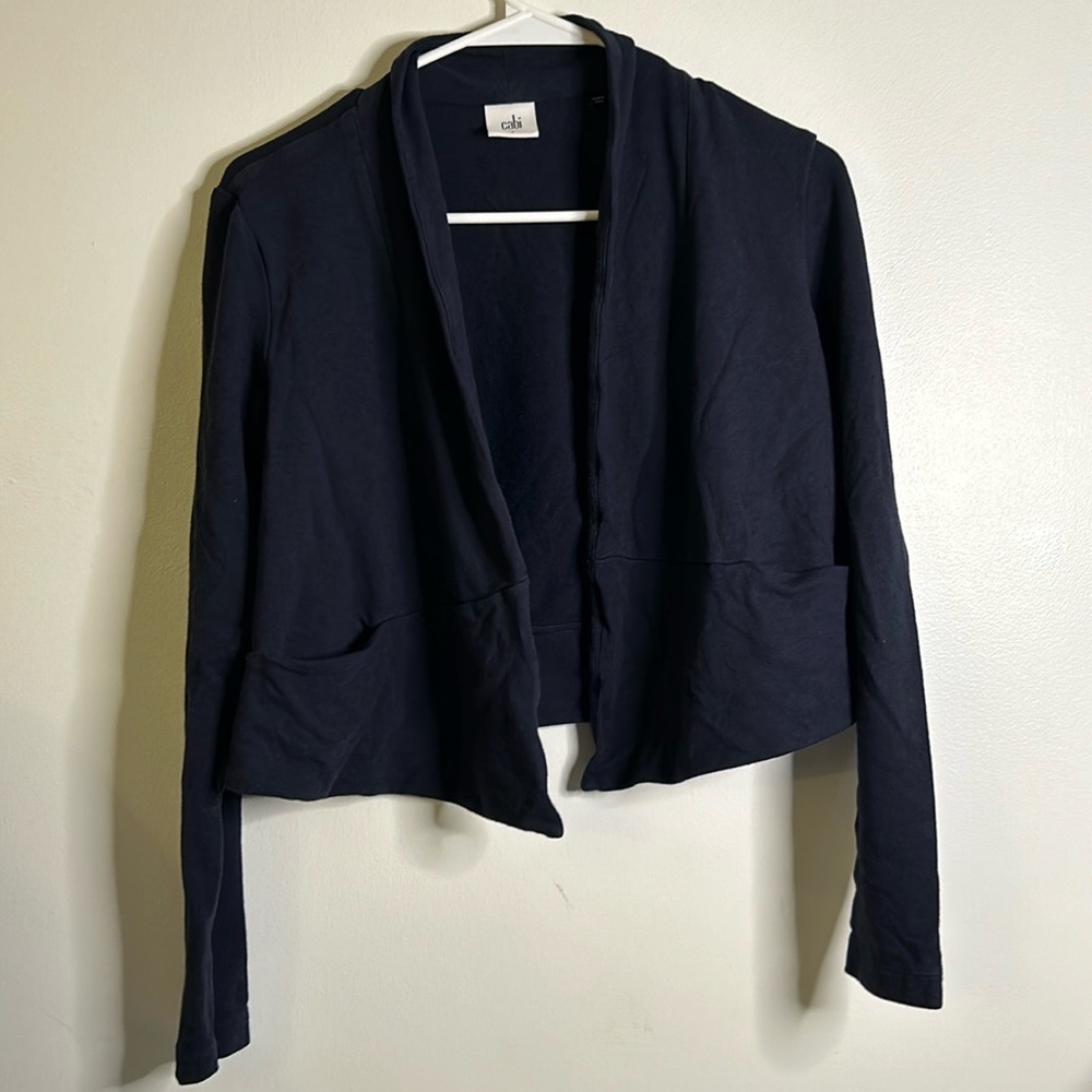 Cabi cropped knit sweater black size small long sleeves pockets bolero short